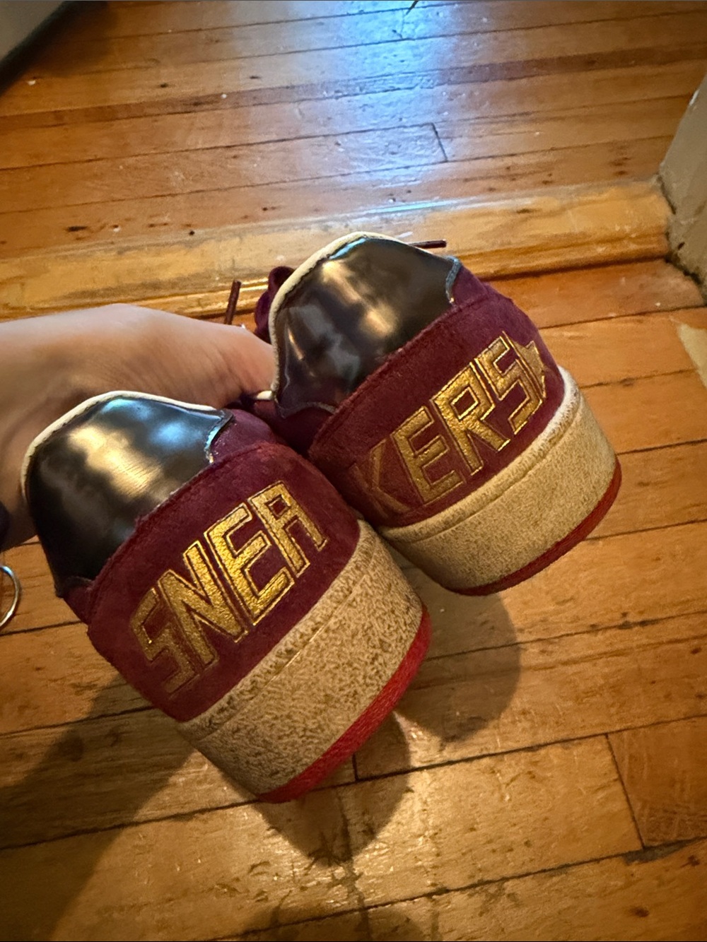Golden Goose Burgundy Suede Sneakers with Crystal Star - Picture 3 of 6